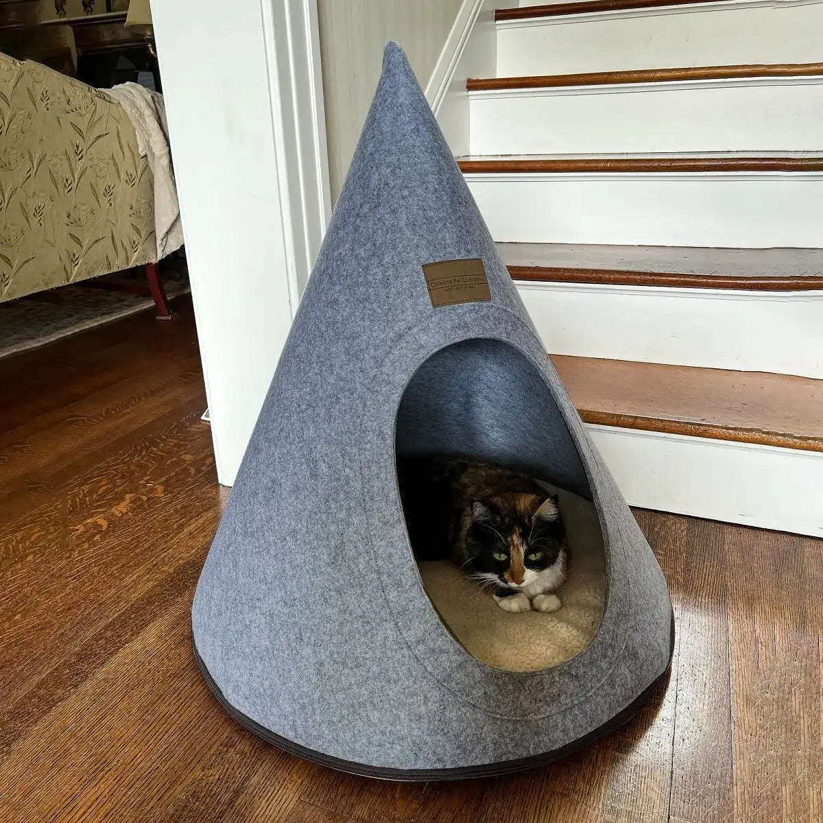 Comfort Cave Bed for Cats and Small Dogs | Cat Cave 1